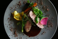 四季ならではの魅力がつまったメインのお料理