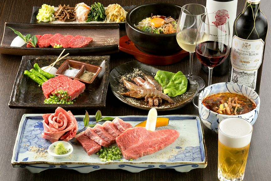 肉に合う銘柄が多数。知る人ぞ知る希少ワインもお試しを!