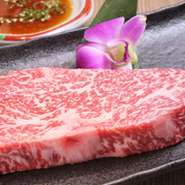 国産牛、国産馬肉を使用しております。