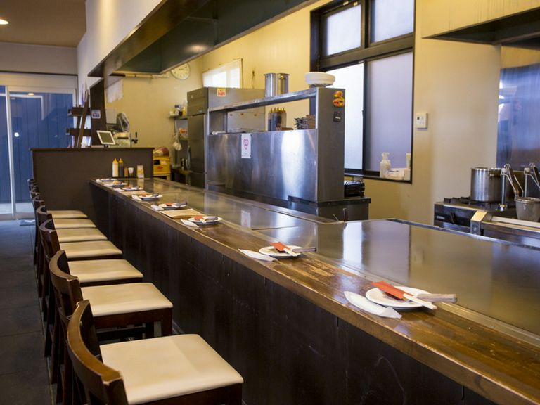 カウンター席があるので一人でも気軽に入れるのがうれしい