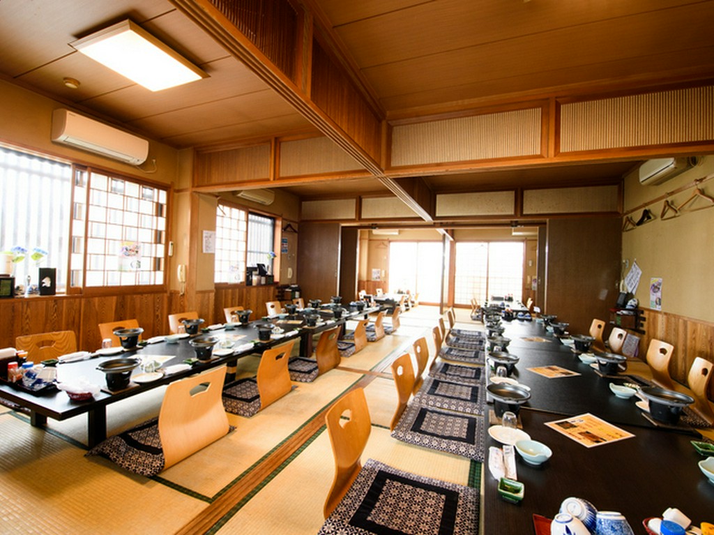 大小宴会に。キャパシティと多彩なコースが魅力