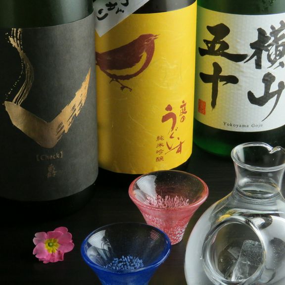日本酒をはじめ、オリジナルサワーなど酒通も納得のラインナップ