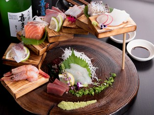 毎日仕入れている、歯ごたえと旨味が違う旬の鮮魚たち