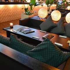 イメージは高級ホテルにあるラウンジ。モダンな空間を楽しんで