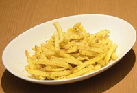 French fries with parmesan
フライドポテトとパルメザンチーズ