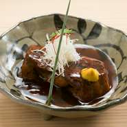 トロトロの豚の角煮の炙り焼き。