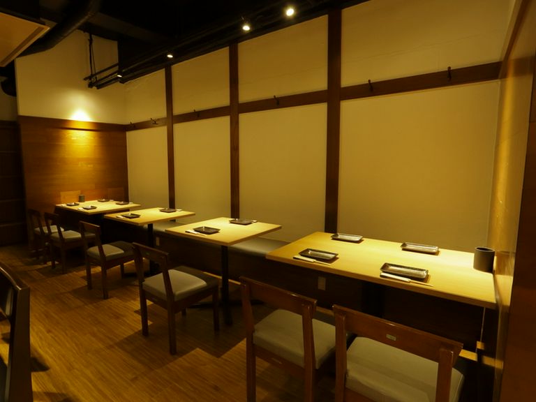 外の喧騒を忘れて過ごすくつろぎのひとときを