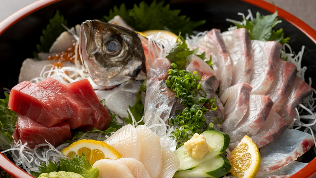 豊富な魚の鮮度をそのままに味わい尽くせる『本日の刺盛』