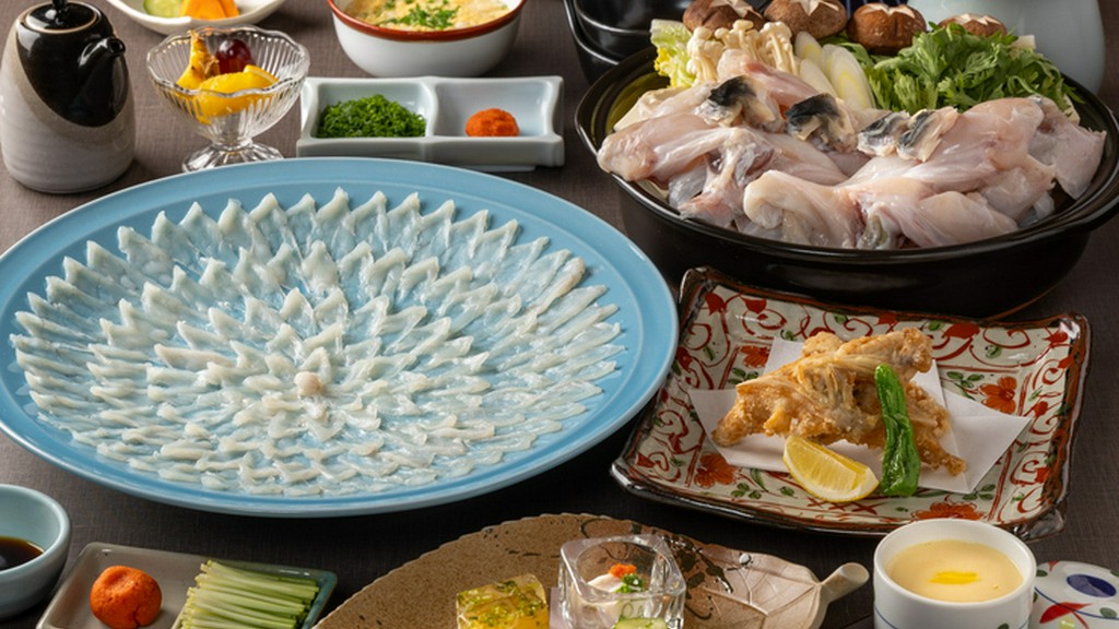 旬のみならず、一年間いつでもオーダーできる『ふぐ料理各種』