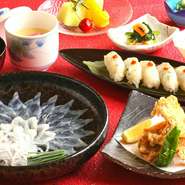 ※10名様以上のご利用で飲み放題対応致します。
詳しくはお問い合わせください 