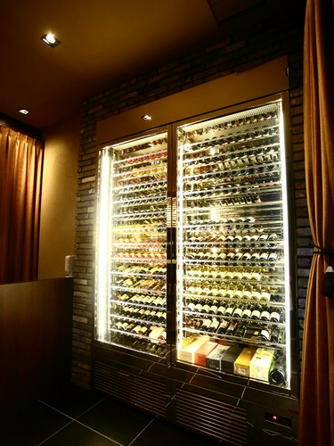 世界各国のワイン、国産ワインが充実