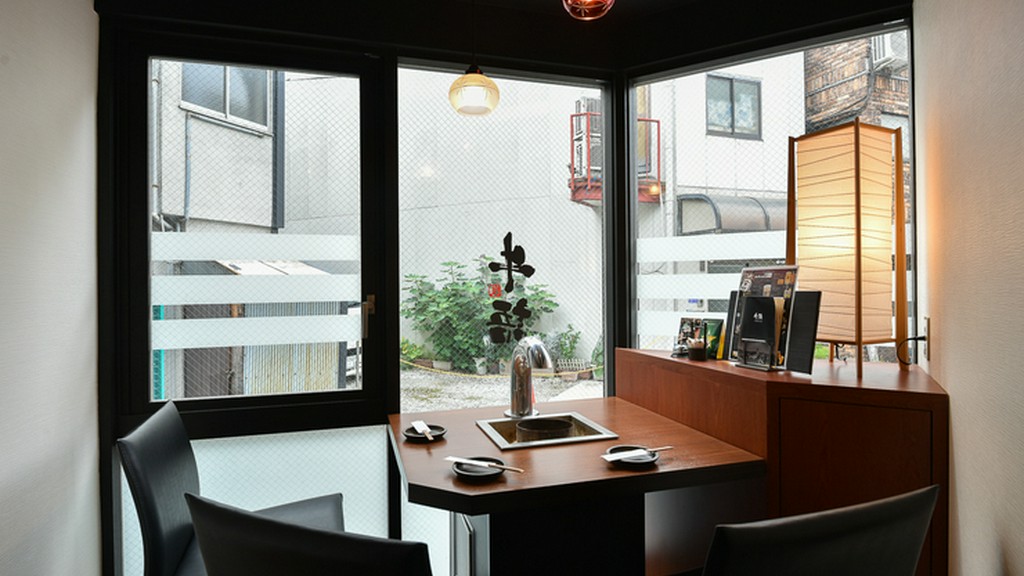 デートにも最適な居心地の良い空間で、心に残るひとときを