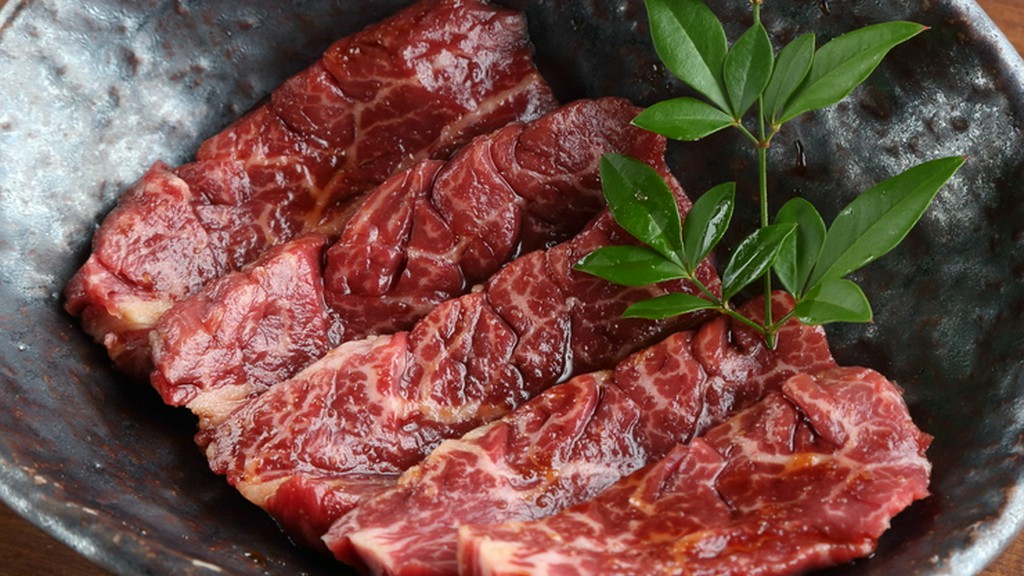 赤身が持つ濃厚な味わいが、肉のおいしさを際立たせてくれる『サガリ』