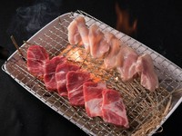 九州産の肉を使用。上質で新鮮な素材の味が凝縮した、名物『藁焼き』