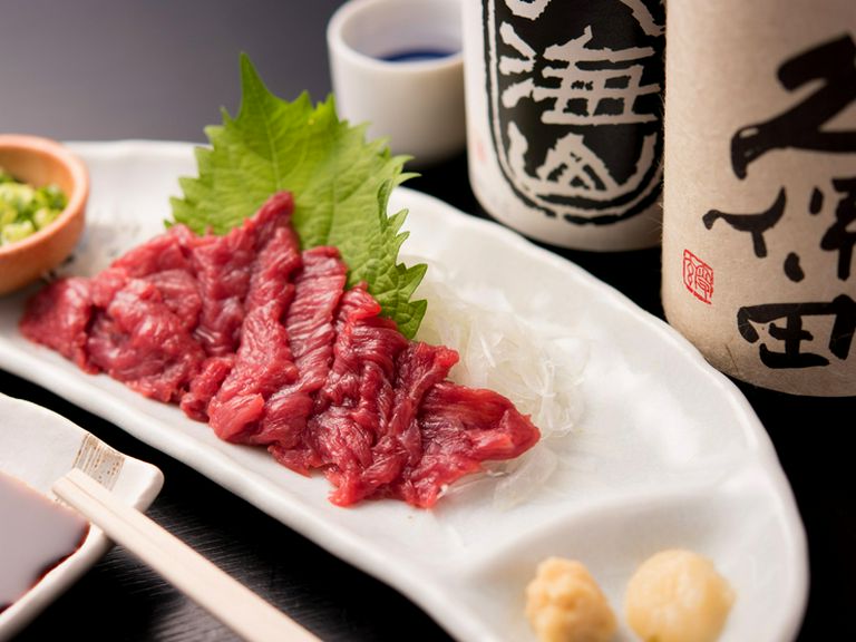 熊本直送で新鮮さが自慢の『極!赤身馬刺し』