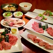 ※表示価格は税込み価格です。
飲み放題90分コース…＋1620円
　　　　120分コース…＋2160円
平日飲み放題半額キャンペーンなどおこなっている期間がございますので電話予約の時にスタッフにご確認ください。