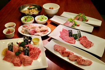 大満足いただける、焼肉コースです

