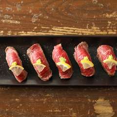 タタキで堪能する『肉寿司』は1人でペロリといける旨さ