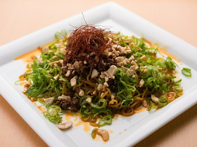 他店では味わうことの出来ない、創作中華料理を堪能