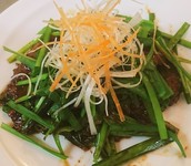 当店のレバニラはレバーとニラのみです！