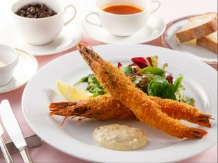 アンボメ特製ジャンボ海老フライ