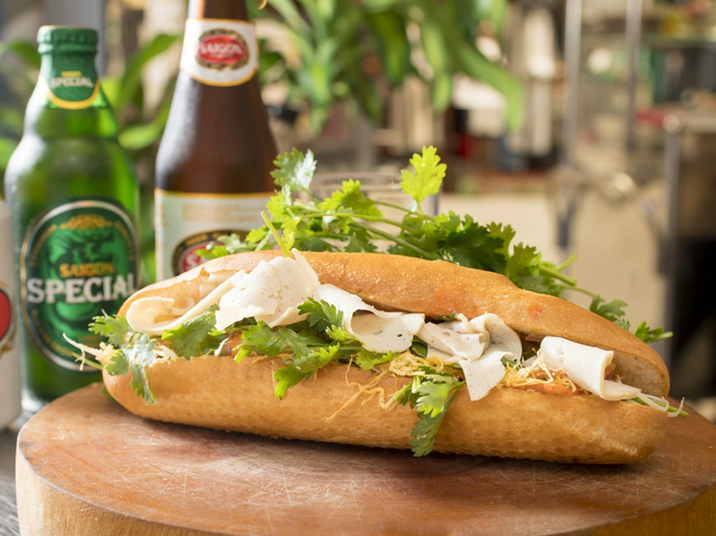 サンドウィッチとは別物。ピリ辛ソースがくせになる『バンミーベトナムハム』