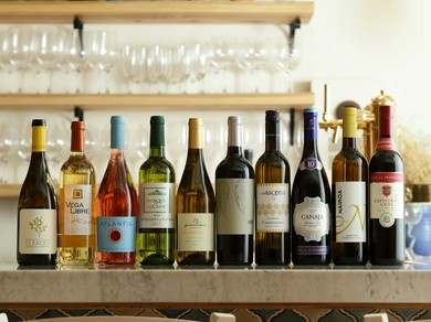 地中海沿岸諸国のワイン取り揃えております。