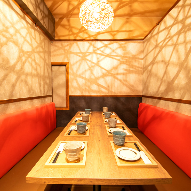 完全個室 博多もつ鍋 牛タンしゃぶしゃぶ左衛門 新橋sl広場 新橋 汐留 ダイニングバー のグルメ情報 ヒトサラ