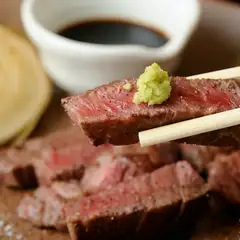 口の中でとろける、宝石のような一品『但馬牛特選ヘレステーキ』