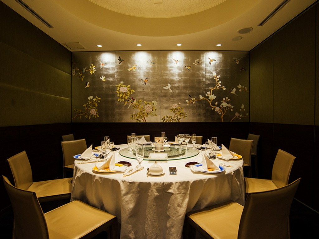 重要な取引の話を進める接待の場に重宝できる一室