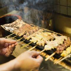 厳選した地鶏をつかった『串焼き』はまさに絶品