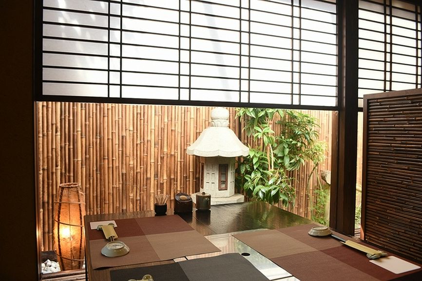 料亭風の心地よい空間で、大切な人との会話を堪能する