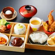 ・海老フライ
・とりの唐揚
・ポテトフライ
・ハンバーグ
・茶碗蒸し
・玉子焼
・スパゲティ
・御飯
・味噌汁
・ジュース
・アイスクリーム

＊要予約