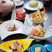 ＊価格は税込です。
＊仕入れの都合により料理内容が異なる場合もございます。