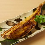 旨味たっぷりの牛タンを厚切りで豪快に串焼きにしました。※2本単位でのご注文となります