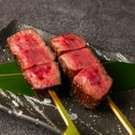 シャキシャキのネギと牛タンの旨みが絶妙に絡み合います。