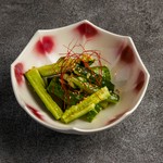 肉厚椎茸から溢れ出す旨味をお愉しみください。