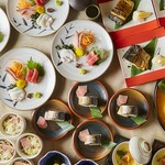 贅沢な山と海の幸をふんだんに使用した絶品料理が満載！各種宴会におすすめです！