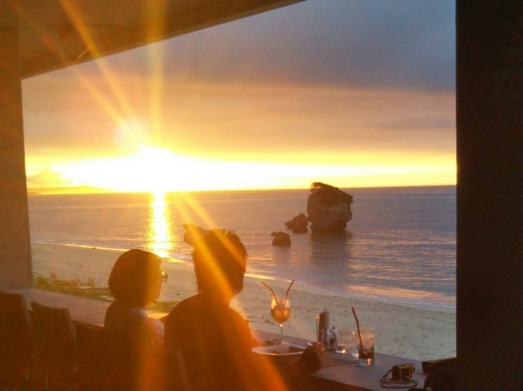 夕日の中でディナータイム