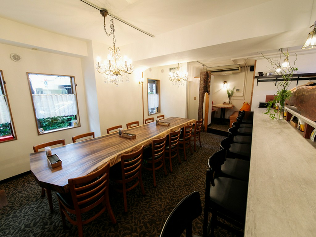 20名様前後のパーティは、貸切として対応可能。気軽に相談を