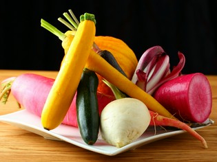 魚介やお肉の旨みを引き立てる、シャキッと新鮮な「鎌倉野菜」