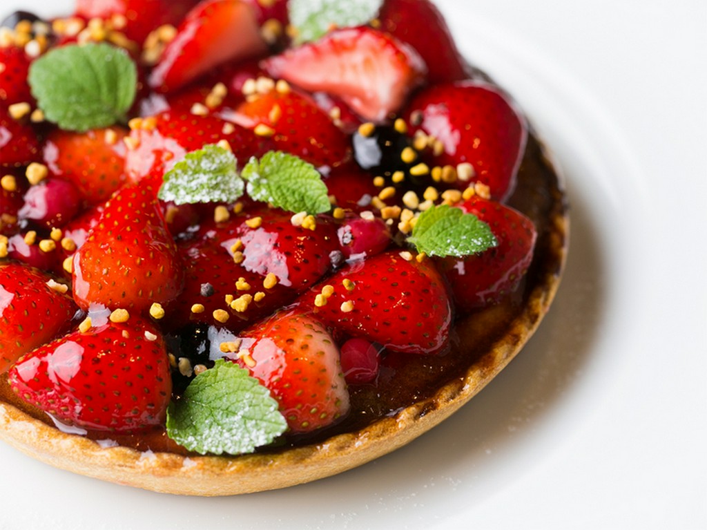 料理は全てシェフの手づくり。甘いケーキも、リクエストに応じて