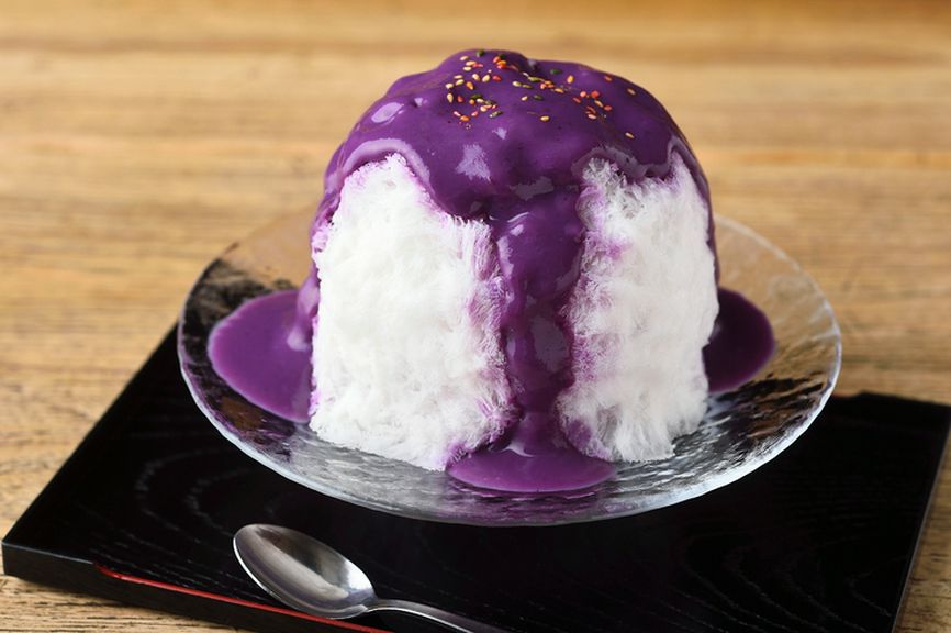 まるで和菓子のような、上品な甘さを楽しめる『濃厚紫いも牛乳』