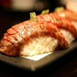 特上　759円／馬肉　539円