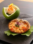 かぼすの風味際立つ『もくず蟹と渡り蟹の甲羅盛り かぼす酢ゼリー つるむらさきの花』