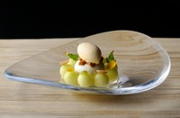 落花生のムースと、メロンのシャーベット、泡盛のアイスクリーム