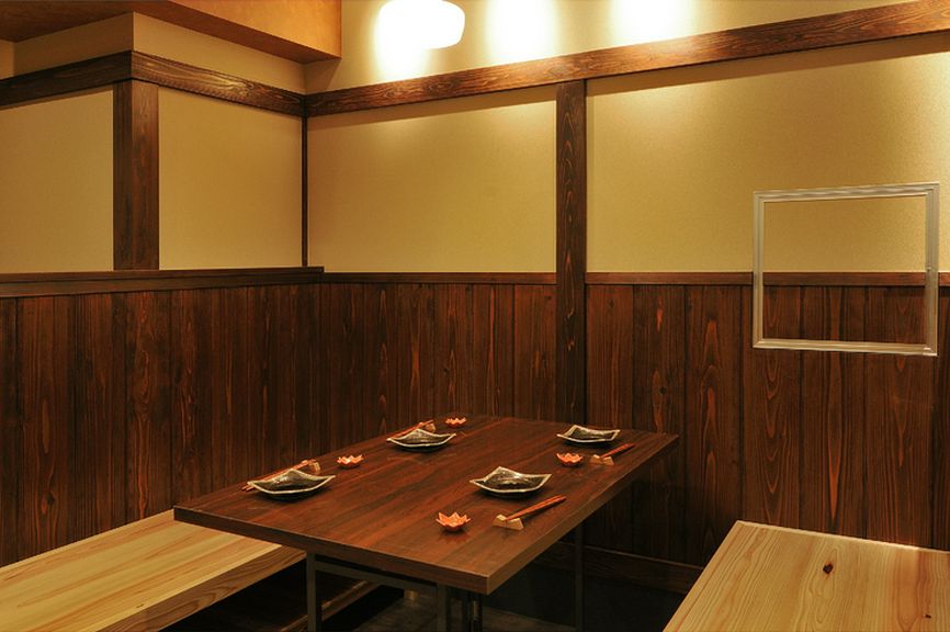 木の温もりあふれる穏やかな空間