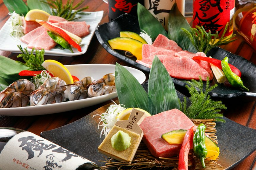至極な料理を囲みながら、話も盛り上がる集まりを…