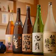 日本酒は、地酒を中心に取り揃えられており、フルーティーながらも、ふくよかなお米の味わいが感じられる「手取川吉田蔵」などが味わえます。また、「山廃の冷おろし」など季節に応じた日本酒も充実。
