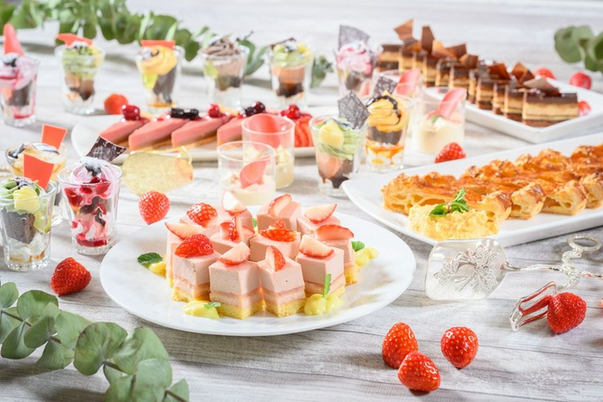 ランチブッフェでたっぷりおしゃべり◎食後のカフェも好きなだけ